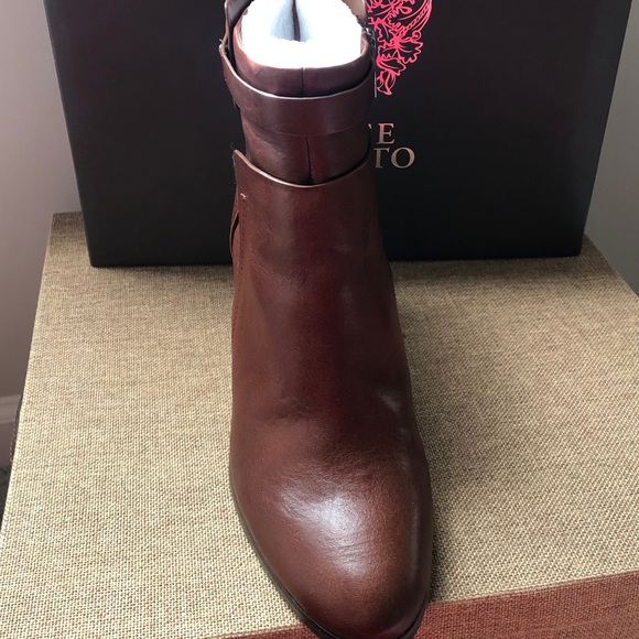 Vince Camino Booties - Picture 2 of 5